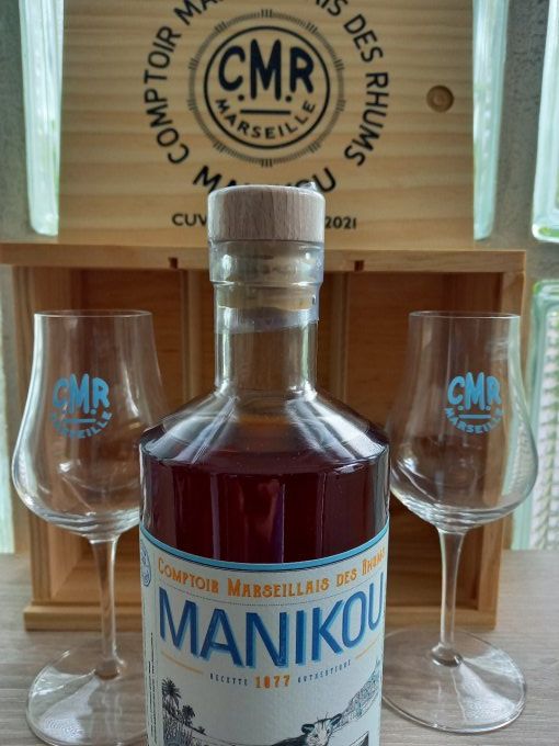 Coffret Bois + Verre gravé + Bouteille 50cl Manikou Klassic doré cuvée 2021